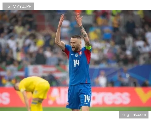 什克里尼亚尔临危不乱展领袖本色，为国米谱写拼搏华章