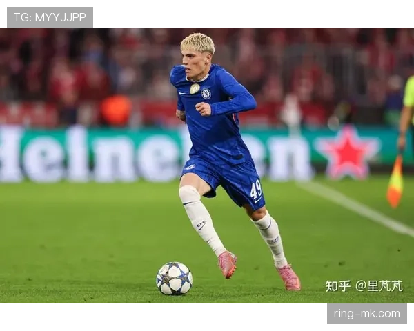 加纳乔情绪对比赛表现的双刃剑效应解析 加纳乔情绪对比赛表现的双刃剑效应解析