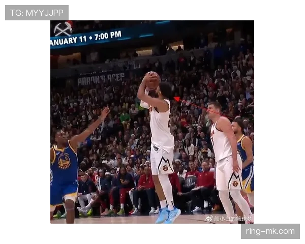 穆雷高位挡拆一筹胜过库里，拉开空间提关键效率